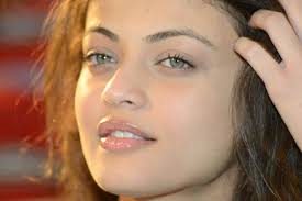 Sneha Ullal To Appear as Gangster in a biopic ‘Bablu’